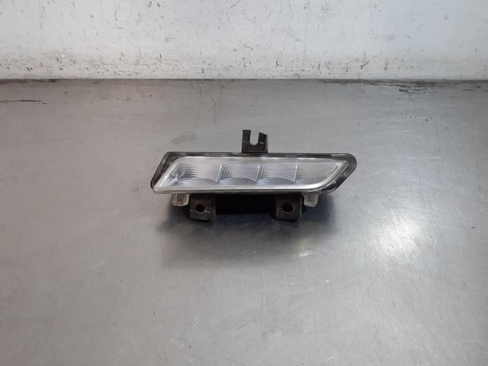 Veilleuse gauche Renault Clio