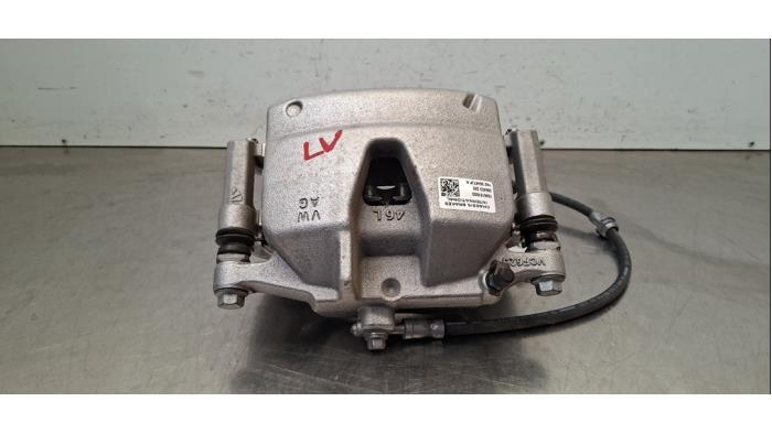 Etrier de frein (pince) avant gauche Audi Q4