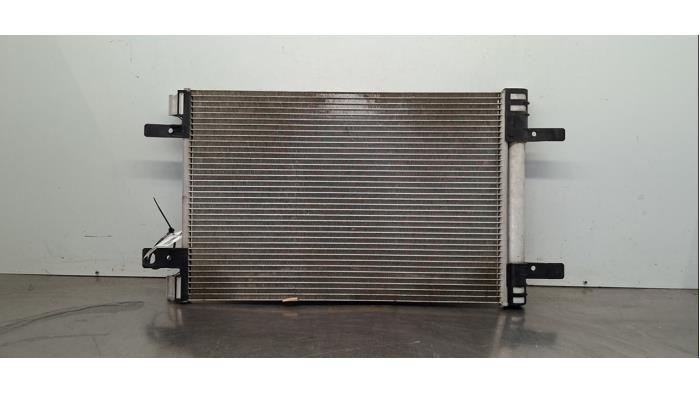 Condensateur clim Peugeot Expert