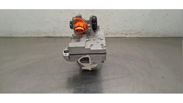 Pompe clim Renault Master