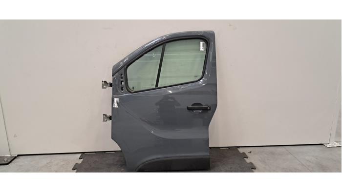 Portier 4-deurs linksvoor Renault Trafic