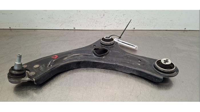Bras de suspension avant gauche Renault Clio