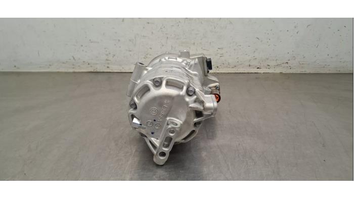 Pompe clim Volvo EX30
