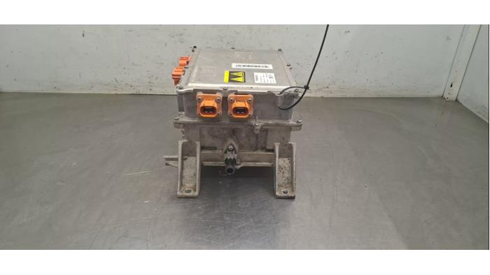 DC/CD convertisseur Volvo EX30