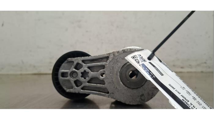 Gebruikte Spanrol Multiriem Landrover Range Rover Sport (LW) 2.0 16V P400e Prijs € 30,25 Inclusief btw aangeboden door Autohandel Didier