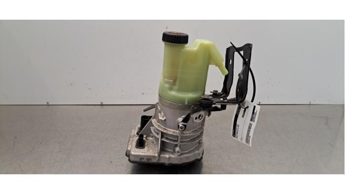 Pompe direction assistée Renault Master