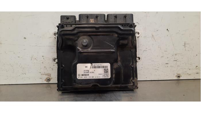 Ordinateur gestion moteur Nissan Primastar