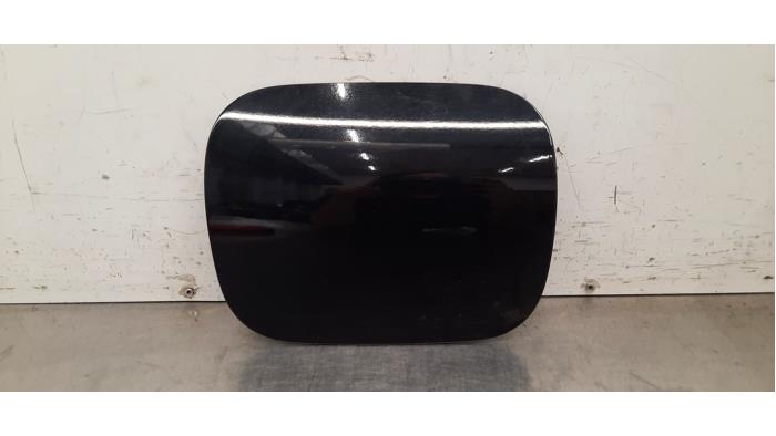 Clapet réservoir Mercedes EQB