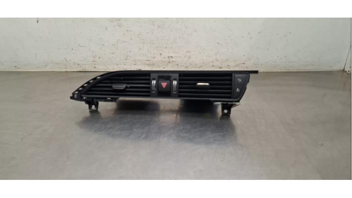 Dashboard vent Audi A6