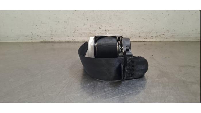 Rear seatbelt, left Audi A6