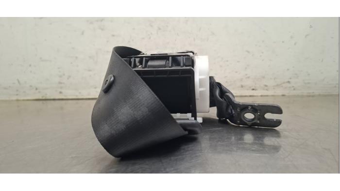 Rear seatbelt, right Audi A6