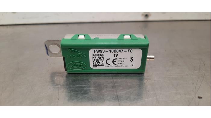Antenne amplificateur Landrover Range Rover Sport