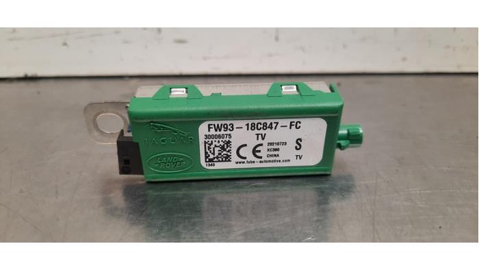 Antenne amplificateur Landrover Range Rover Sport