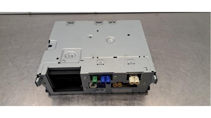 Gebruikte Radio module Mercedes C Estate (S205) C-180 1.5 EQ Boost Prijs € 665,50 Inclusief btw aangeboden door Autohandel Didier