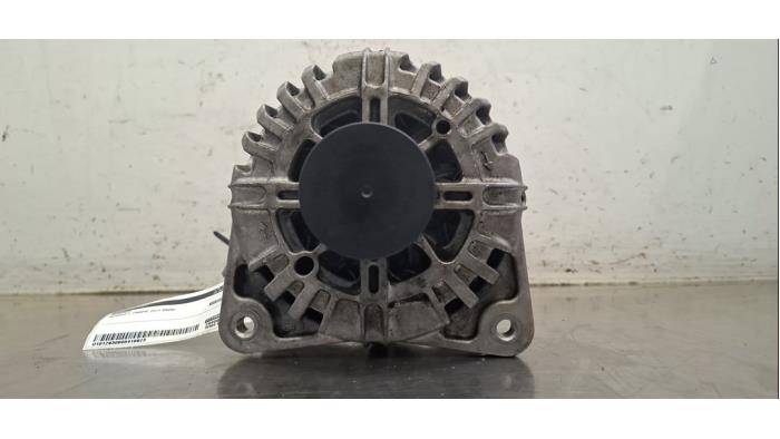 Dynamo Renault Trafic