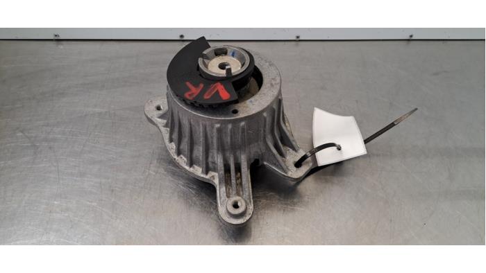 Support moteur Mercedes C-Klasse