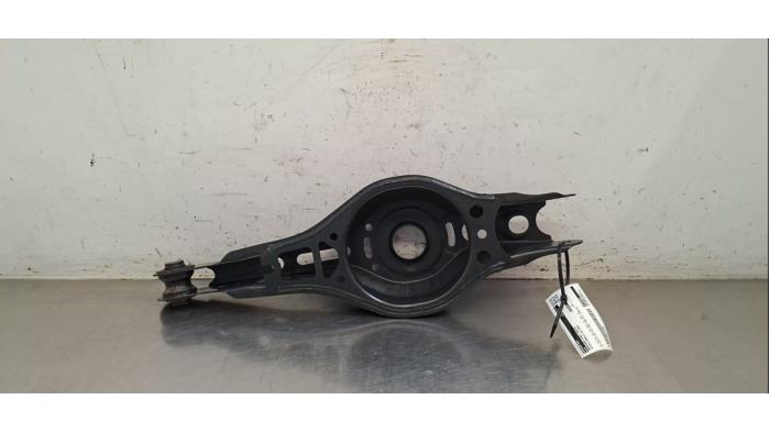 Braço esquerdo da retaguarda Toyota Corolla