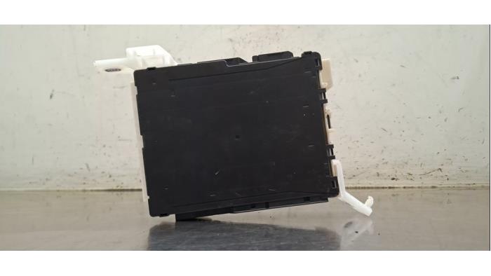 Ordinateur contrôle fonctionnel Toyota Corolla