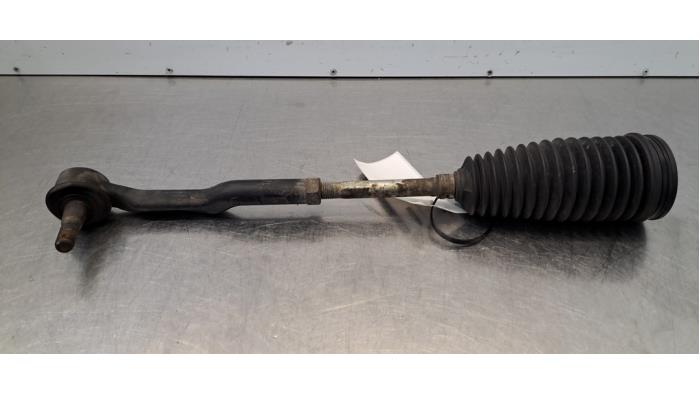 Barre d'accouplement droite Mazda 3.