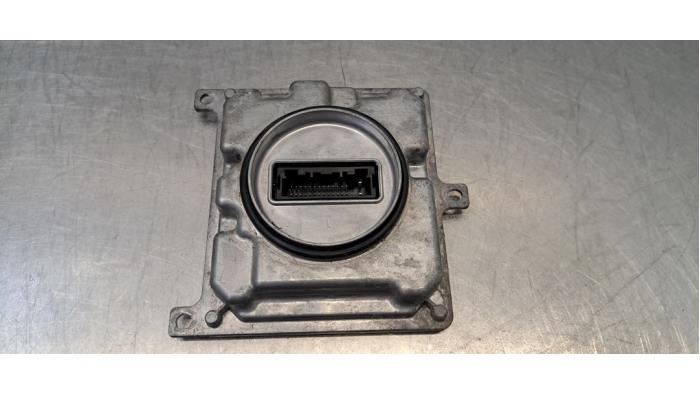 Module phare LED Mazda 3.