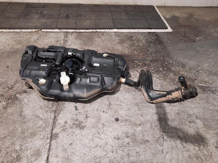 Réservoir de carburant DS Automobiles DS7 Crossback