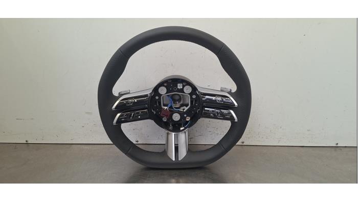 Volant Mercedes EQB