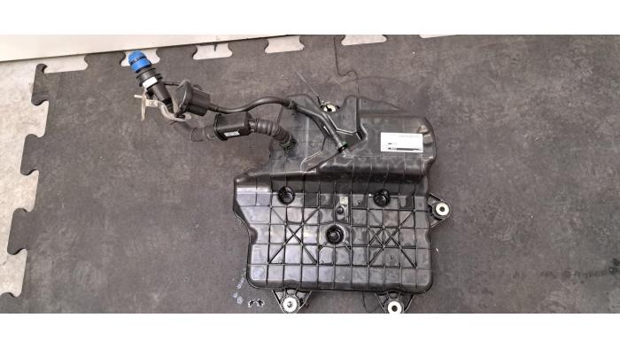 Réservoir Adblue Mercedes C-Klasse