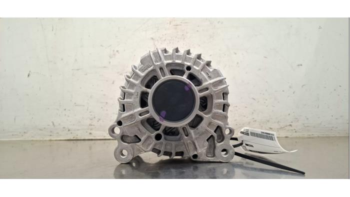 Dynamo Audi Q3