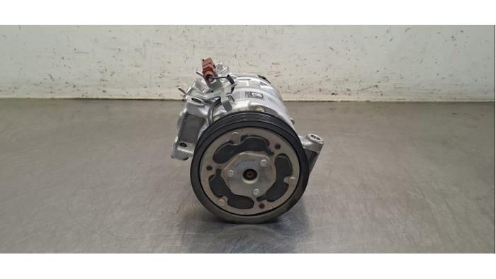 Pompe clim Audi Q3