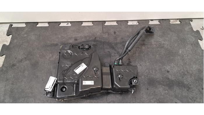 Réservoir Adblue Audi Q3