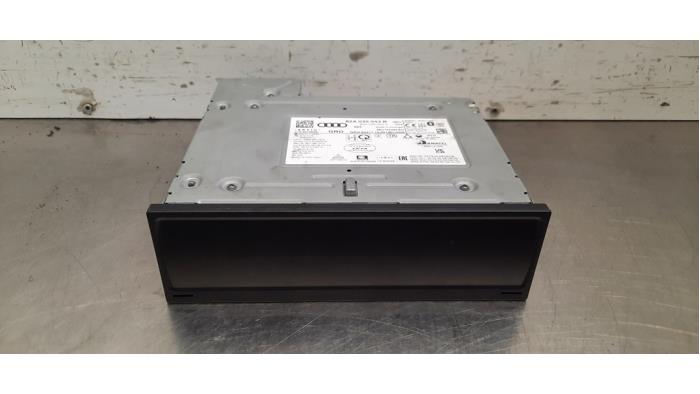 Module radio Audi Q3
