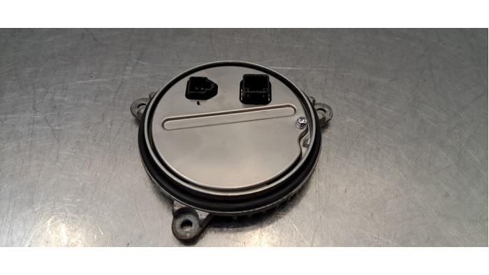 Module phare LED Nissan Navara