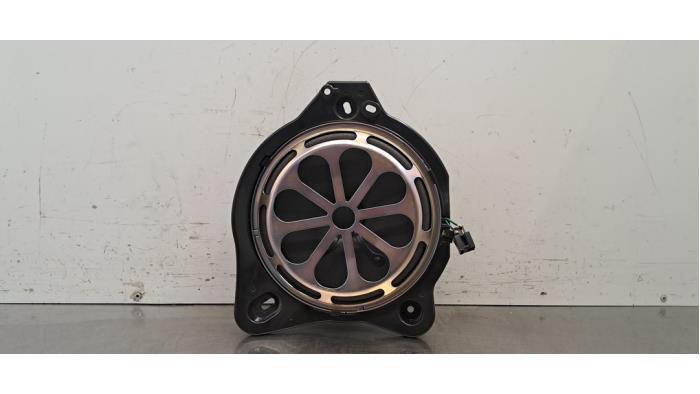 Haut-parleur Mercedes C-Klasse