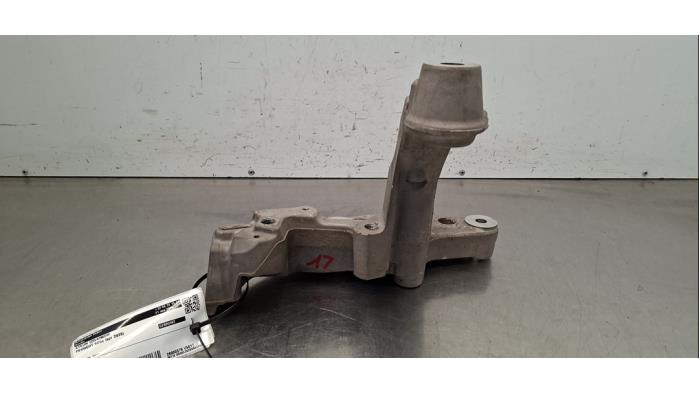 Support (divers) Peugeot 5008