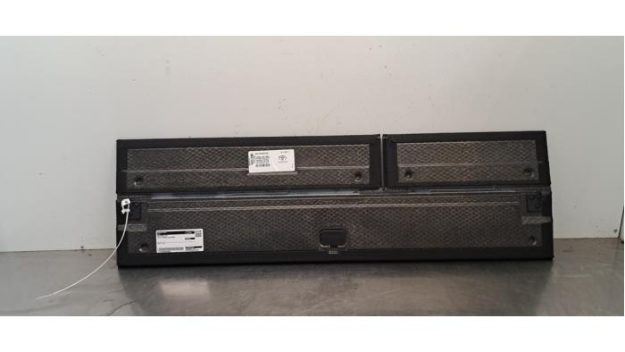 Coffre tapis Toyota Corolla