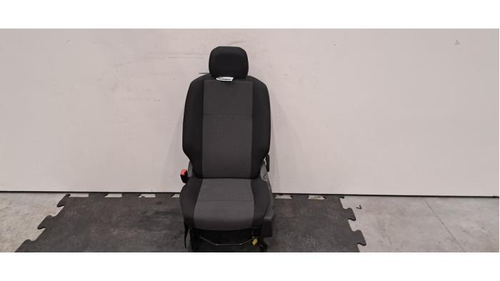 Siège gauche Peugeot Partner