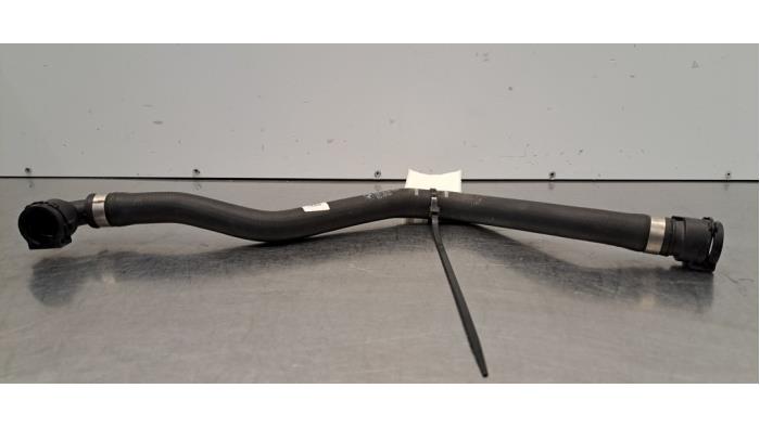 Tuyau radiateur BMW iX1