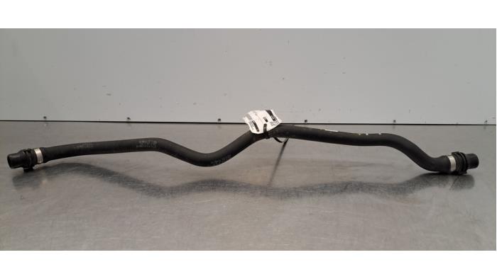 Tuyau radiateur BMW iX1