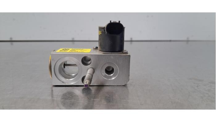 Valve d'expansion clim BMW iX1