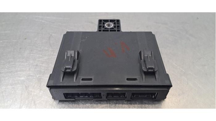 Module verrouillage central des portes Mazda 3.