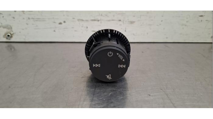Panneau commande radio Audi S3