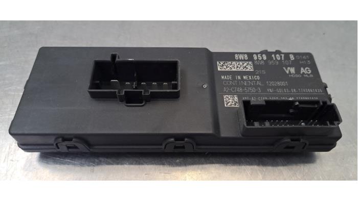Module passage hayon Audi Q5