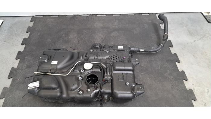 Réservoir de carburant Renault Trafic