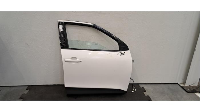 Portière 4portes avant droite Toyota Yaris Cross