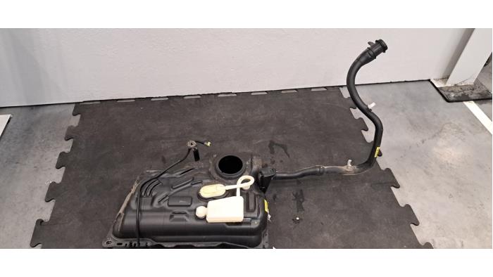 Réservoir de carburant Peugeot Partner