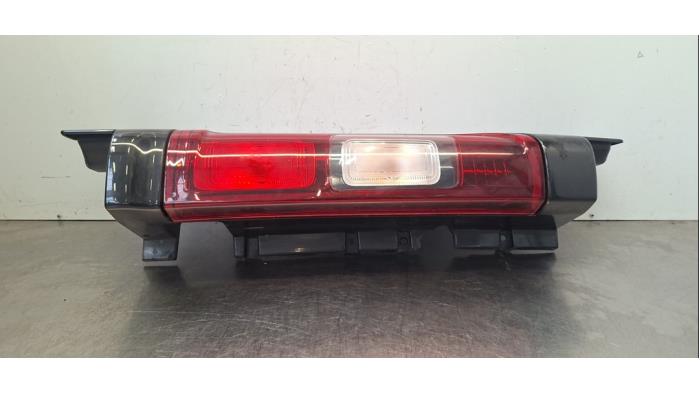 Kairysis galinis žibintas Opel Vivaro