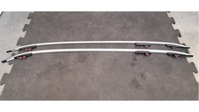 Kit rails de toit Mercedes EQB