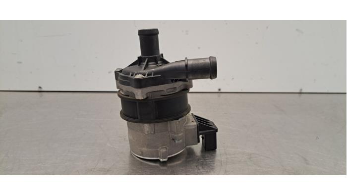 Pompe à eau supplémentaire Audi E-Tron