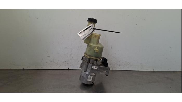 Pompe direction assistée Opel Vivaro