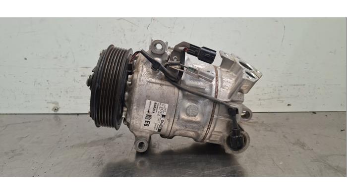 Pompe clim Renault Megane